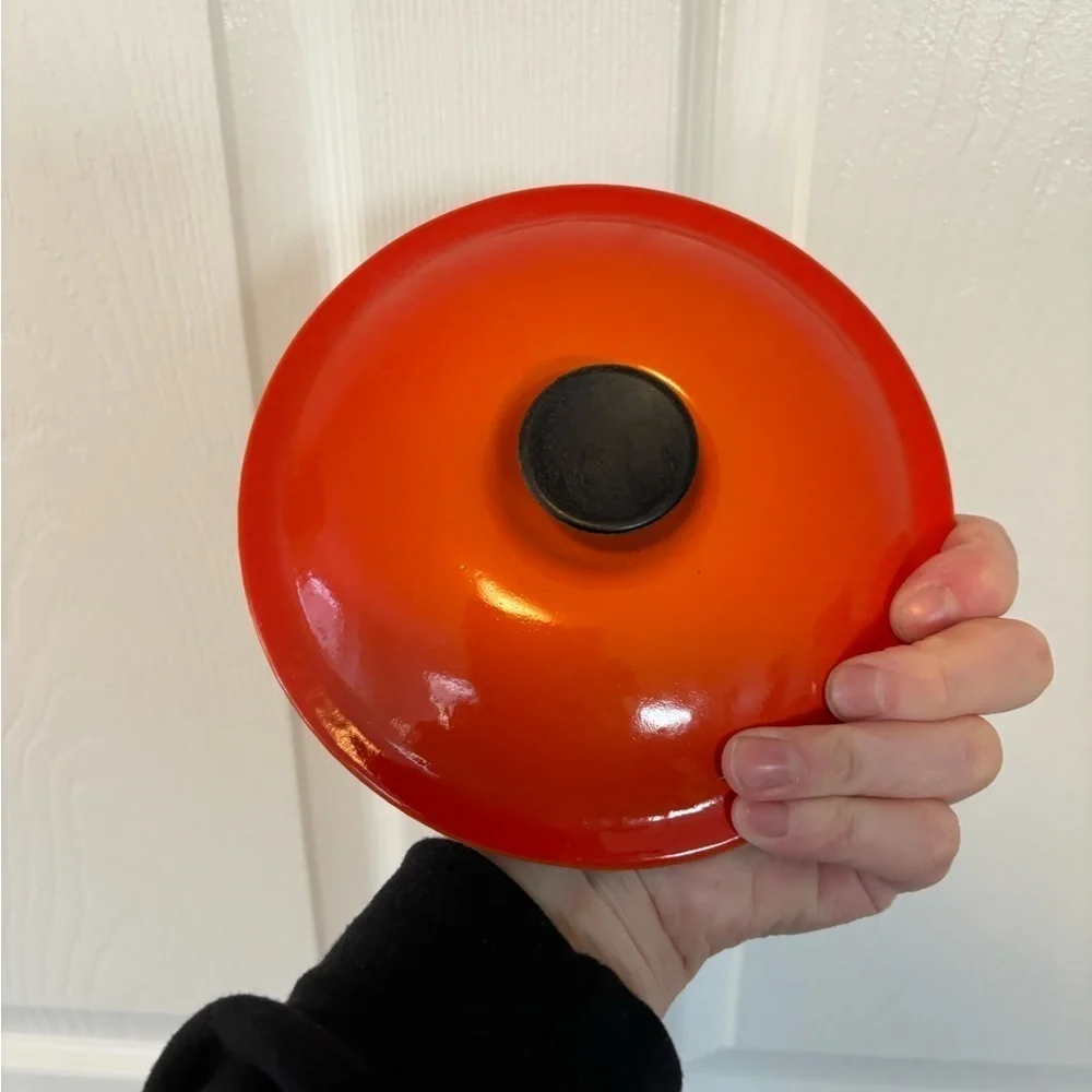 Vintage Le Creuset 18 Volcanic Orange Round Pan Cast Iron Saucepan With …